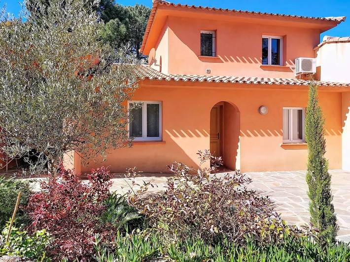 Villa für 6 Personen, mit Terrasse - 1