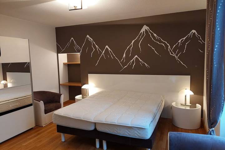 Gîte pour 4 personnes, avec jardin dans Lac de Bonlieu - 2