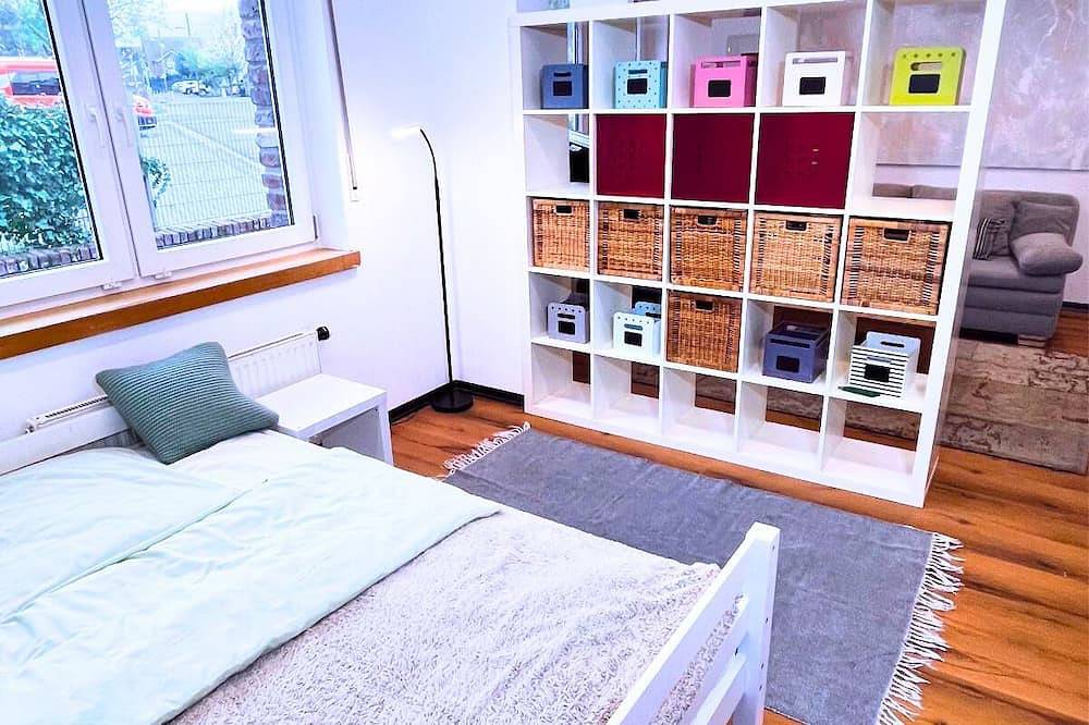 House with garden & private parking space in Cologne in Cologne, Rhineland