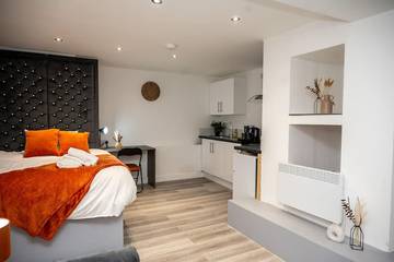 Apartment for 2 People in Huddersfield, West Yorkshire, Photo 1