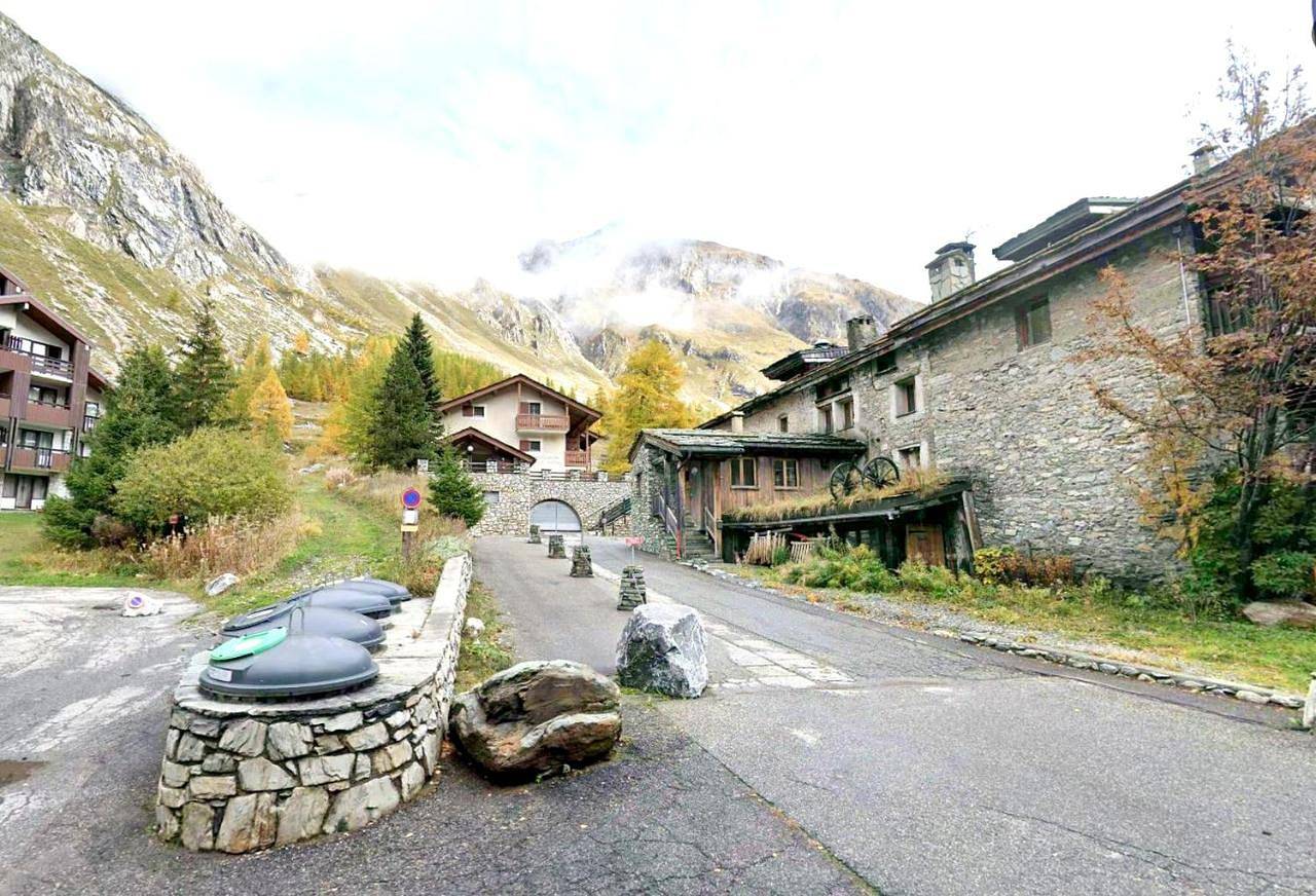 Four-Bedroom Holiday Home in Val-d'Isère, Massif du Ruitor