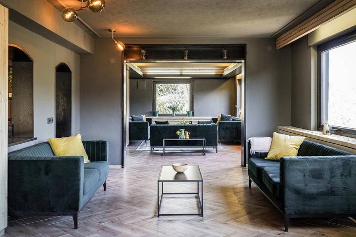 Villa für 38 Personen, mit Sauna und Whirlpool sowie Garten und Pool im Schwarzwald - 3