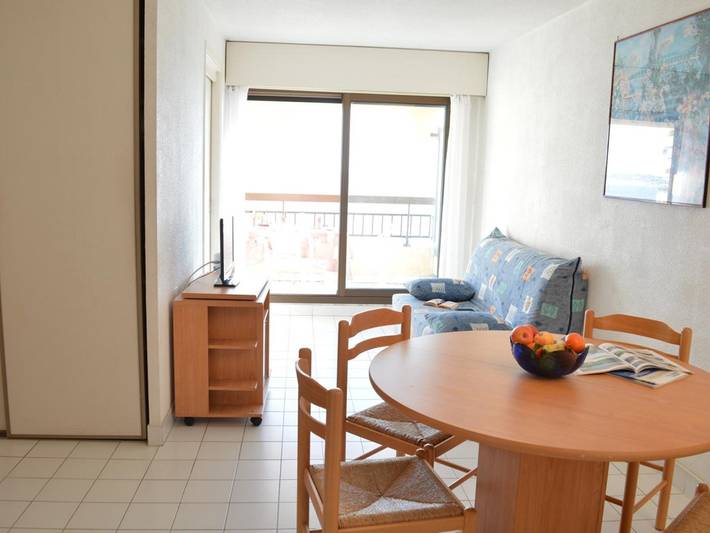 Appartement entier, Studio cabine avec vue mer, près de Port Fréjus in Fréjus Plage, Fréjus