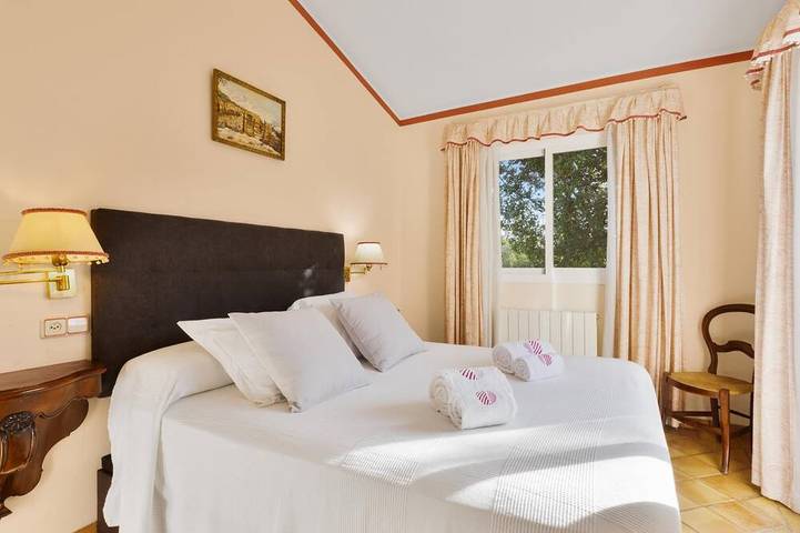 Finca für 10 Personen, mit Garten und Balkon sowie Pool in Santa Maria del Cami - 3