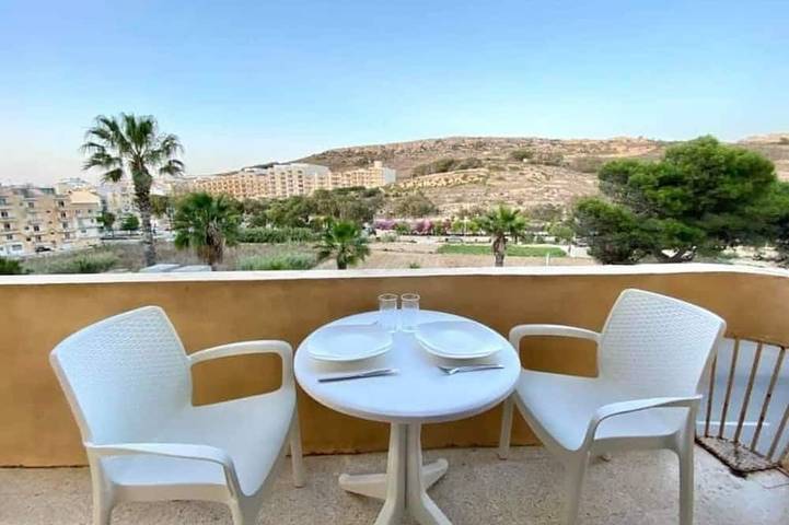 Vacation rental for 4 people, with yard in Gozo