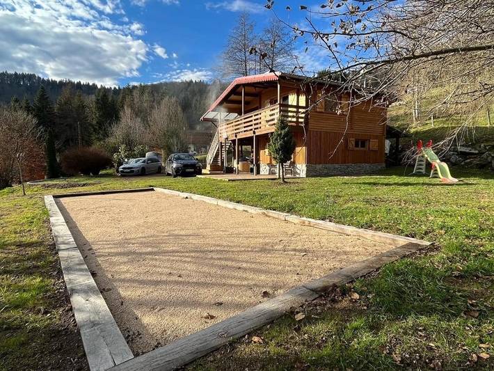 Chalet pour 6 personnes, avec vue sur le lac ainsi que vue et jardin, animaux acceptés