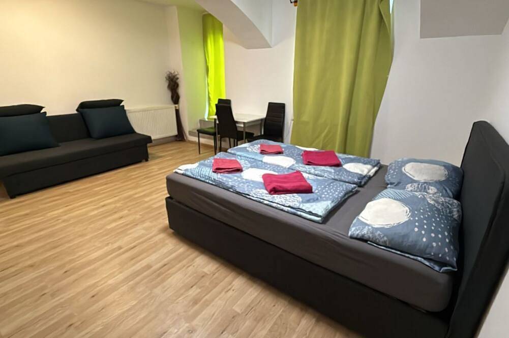 Ganze Wohnung, Cozy & Neat 1Br Apt. @ Prater Stern/Ferris Wheel in Wien, Donau Niederösterreich