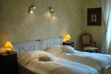 Gîte pour 6 Personnes dans Peyrat-la-Nonière, Région d'Aubussargues, Photo 3