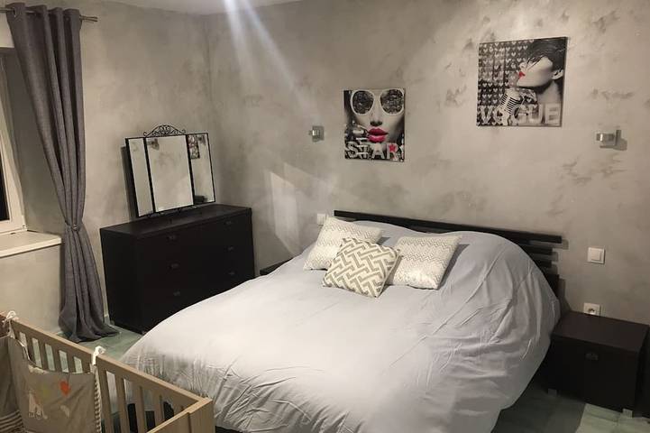 Chalet pour 20 personnes, avec jacuzzi ainsi que sauna et jardin à Saulxures-sur-Moselotte - 2