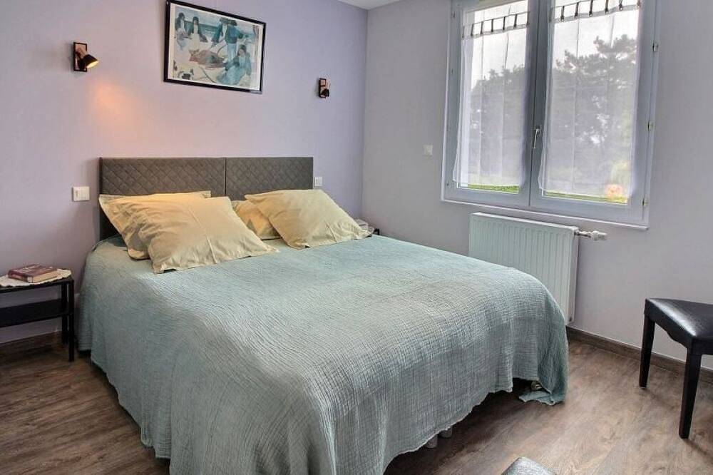Entire apartment, La Maison Bleue - Comfortable appt Gr34 / sea in Locmaria-Plouzané, Brest region