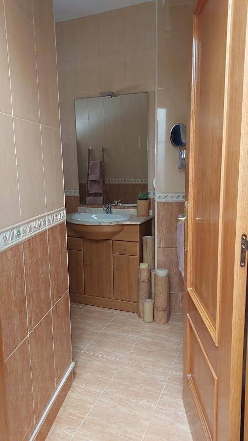 Albergue para 2 personas, con Balcón y Terraza además de Jardín y Vistas en Cardenete - 3