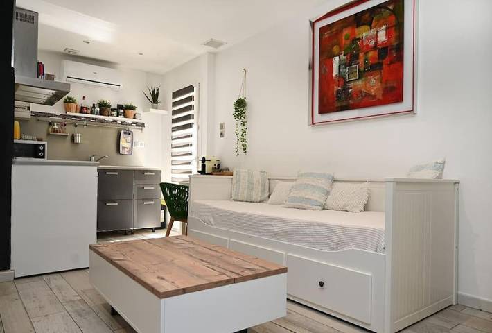 Gîte pour 4 personnes, avec terrasse dans Base Nature François Léotard - 2