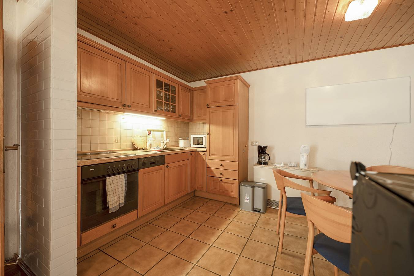 Holiday Home 'Eiffelperle' with Private Terrace, Garden, Infrared Sauna & Wi-Fi in Kaisersesch, Cochem-Zell