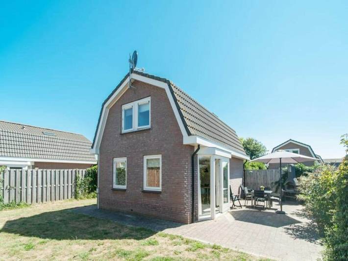 Bungalow für 4 Personen, mit Garten, kinderfreundlich