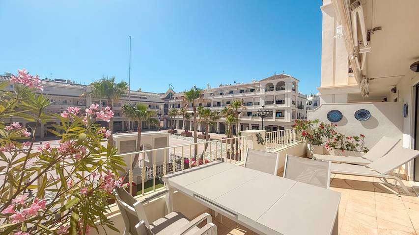 Apartamento entero, Apartamento  Jeanna B Nerja in Nerja Centre, Nerja