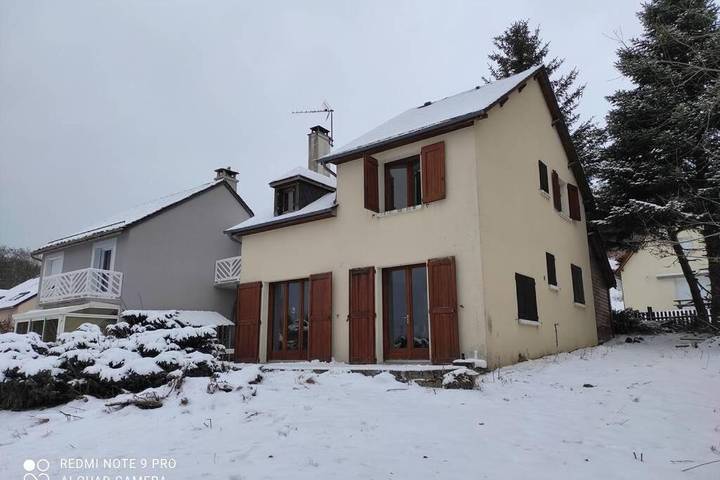 Location de vacances pour 8 personnes, avec vue et terrasse à Prades-d'Aubrac - 4