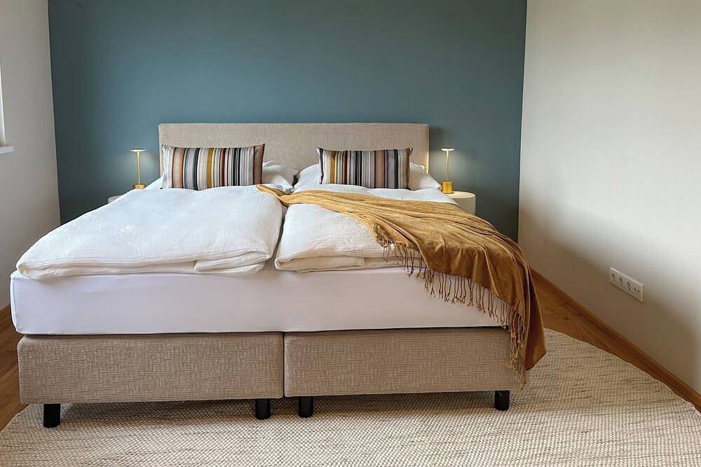 Ganze Wohnung, \"Five\"-Premium Apartment, exklusive 4-Zi-Penthouse-Wohnung, Nähe Salzburg in Seekirchen am Wallersee, Bezirk Salzburg-Umgebung