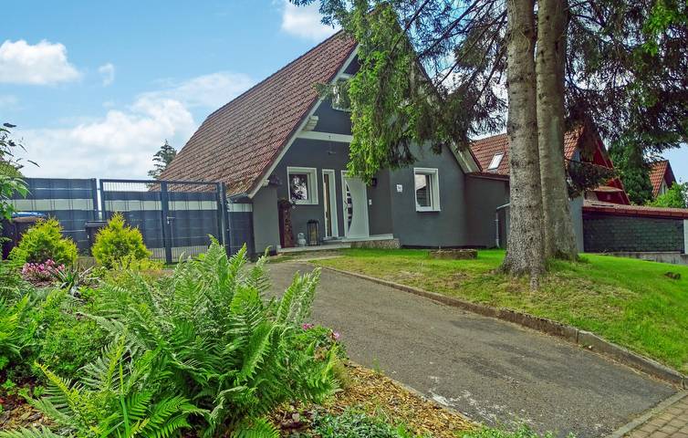 Terrassenwohnung im Stadtzentrum mit Parkplatz und Internet in Ulrichstein, Vogelsberg Region