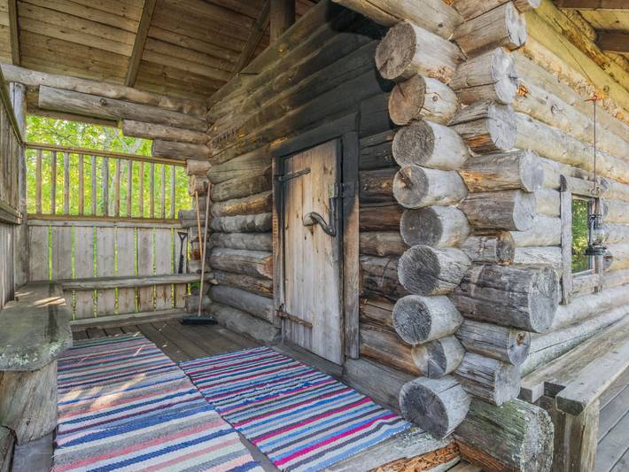 Karjalan kelohuvila in Pihtipudas, Mittelfinnland