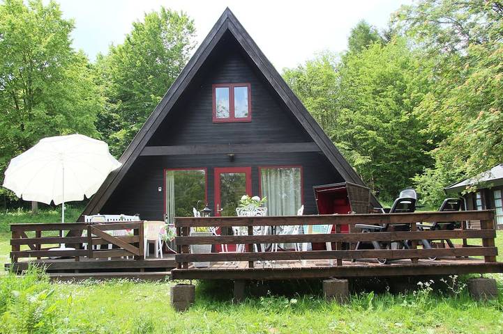 Ferienhaus für 5 Personen, mit Garten und Balkon - 1