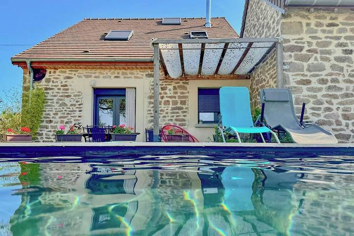 Ferienhaus für 4 Personen, mit Pool und Garten - 1