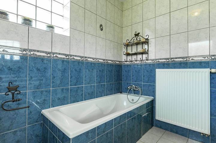Location de vacances pour 8 personnes, avec jardin dans Neuve-Église - 2