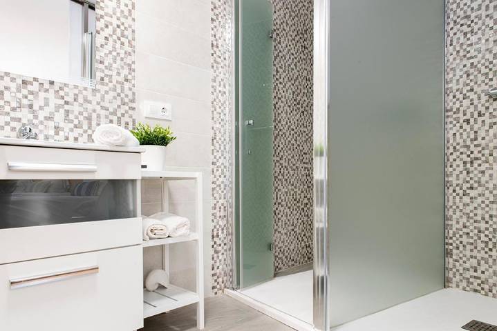 Casa rural para 7 personas, con vistas además de jardín y piscina en Vigo - 4