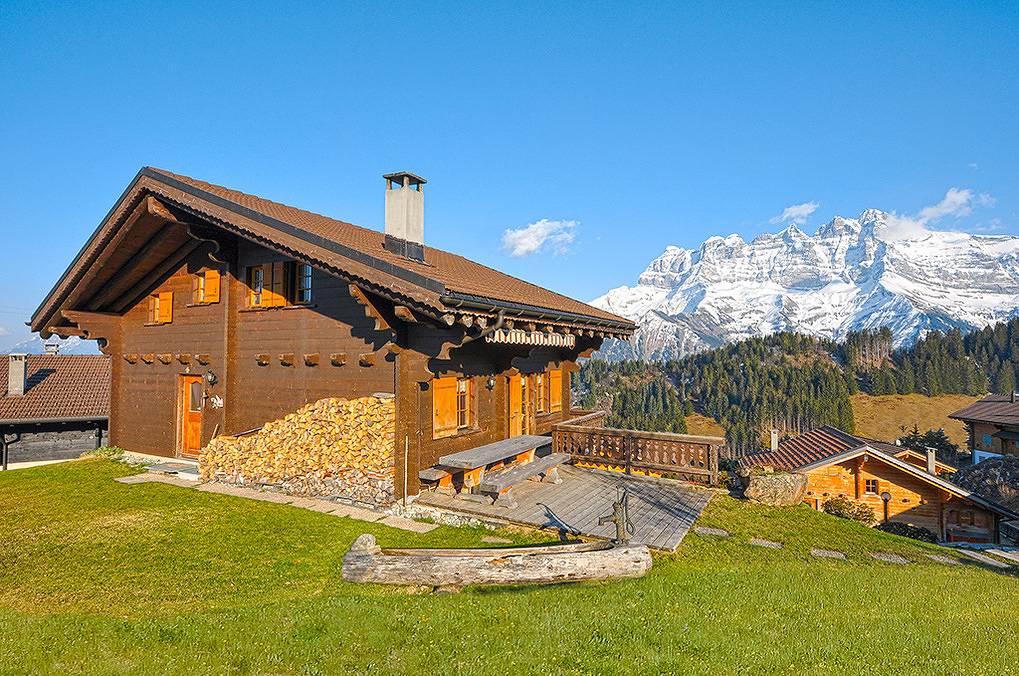 Maison de vacances pour 8 personnes avec jardin in Champoussin, Val-d'Illiez