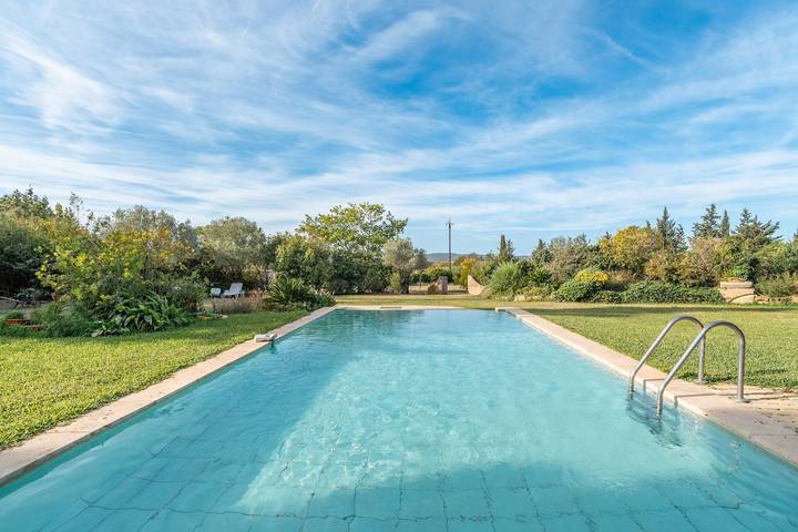 Location de vacances pour 10 personnes, avec jardin à Bizanet - 2