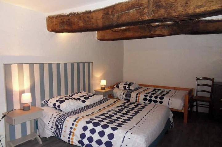 Gîte pour 4 personnes, avec piscine à Banon - 2