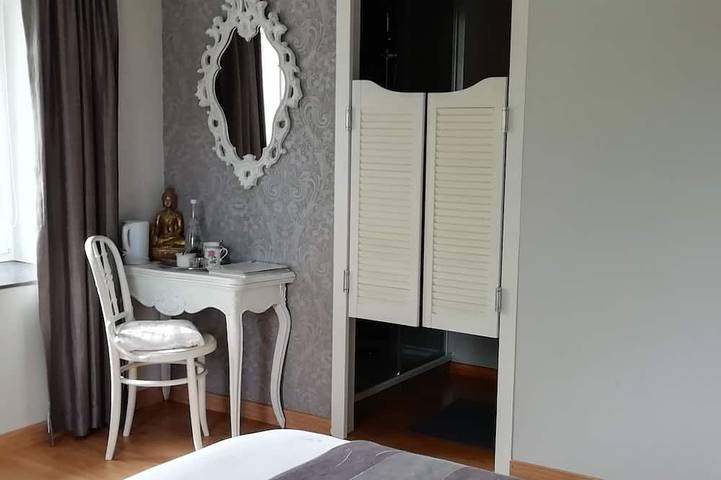 Gemütliches Ferienhaus, Sauna, Billard.  Für Familien -Freundesgruppen. in Suxy, Chiny