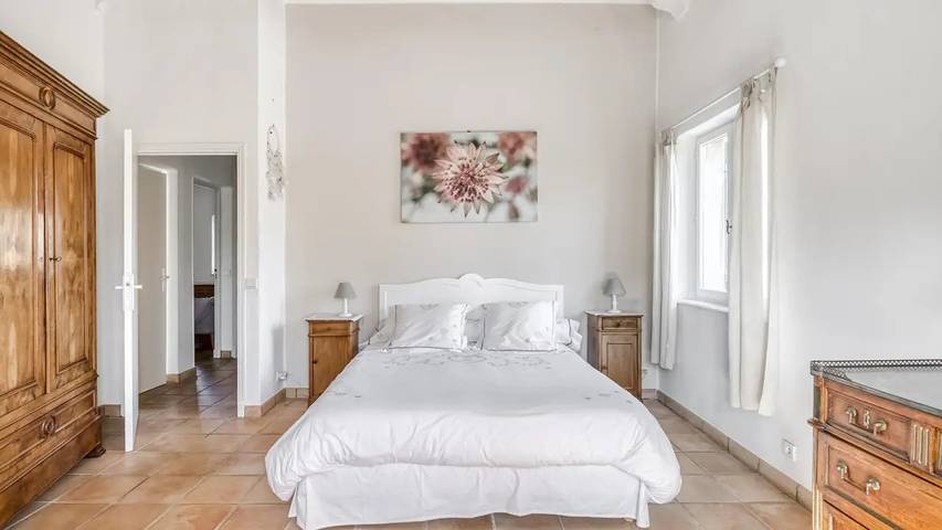 Location de vacances pour 9 personnes, avec piscine et jardin à Callian - 4