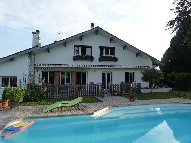 Location de vacances pour 2 personnes, avec piscine et jardin dans Béarn - 3