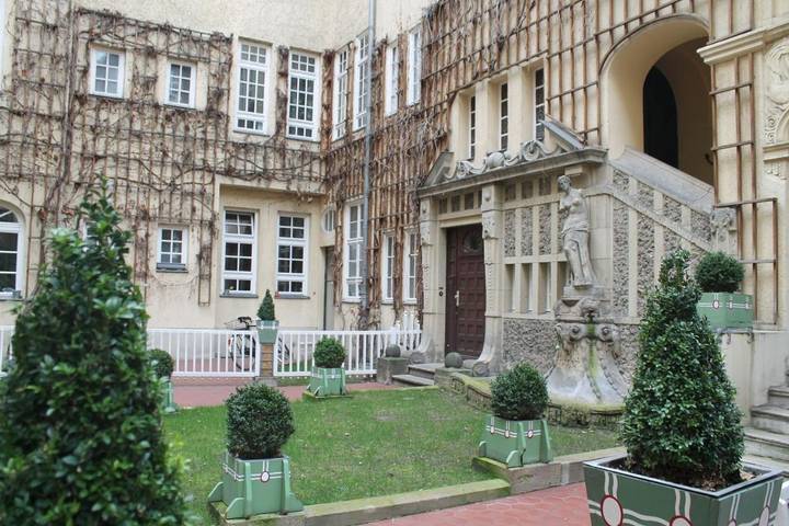 BnB für 3 Personen, mit Ausblick, mit Haustier in Charlottenburg Berlin