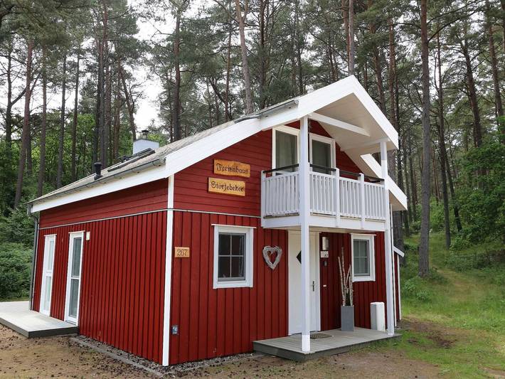 Ferienpark für 7 Personen, mit Balkon und Terrasse sowie Whirlpool und Sauna in Baabe