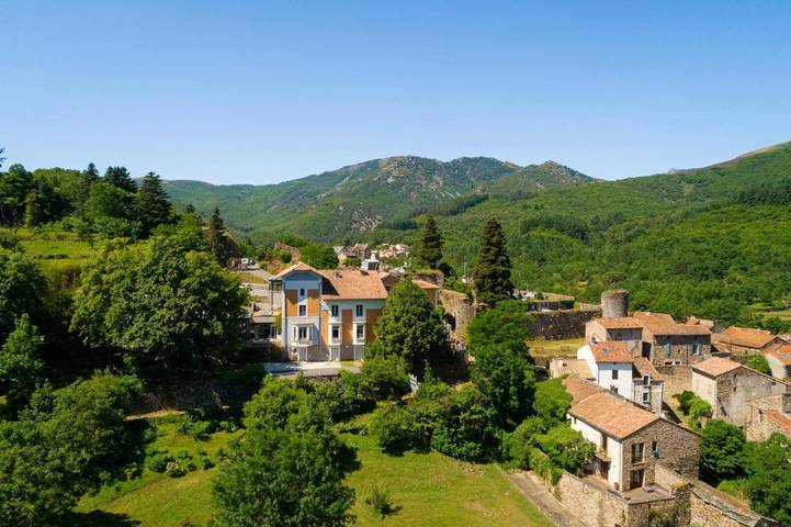 Hôtel pour 2 personnes, avec Terrasse ainsi que Jardin et Vue