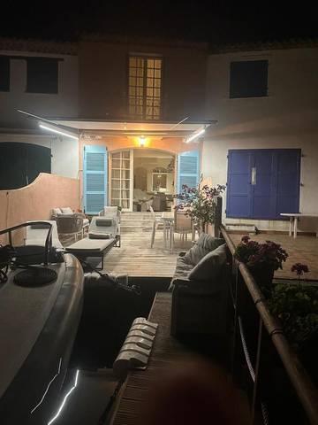Cottage pour 4 personnes, avec terrasse et vue dans Port Grimaud