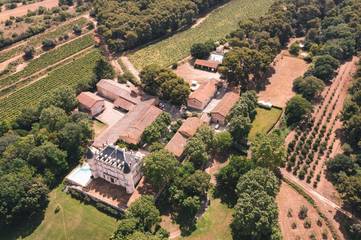 Maison d’hôte pour 4 personnes, avec vue ainsi que piscine et jardin à Pézenas