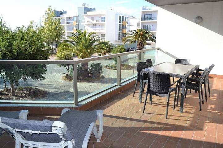 Apartamento para 4 personas, con piscina en Meia Praia
