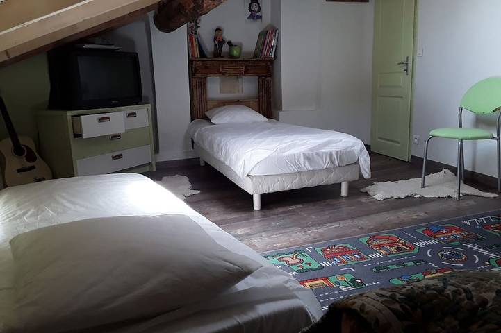 Location de vacances pour 6 personnes, avec jacuzzi et jardin à Montoulieu - 3