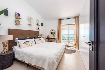Villa para 12 Pessoas em Salema, Parque Natural do Sudoeste Alentejano e Costa Vicentina, Foto 1