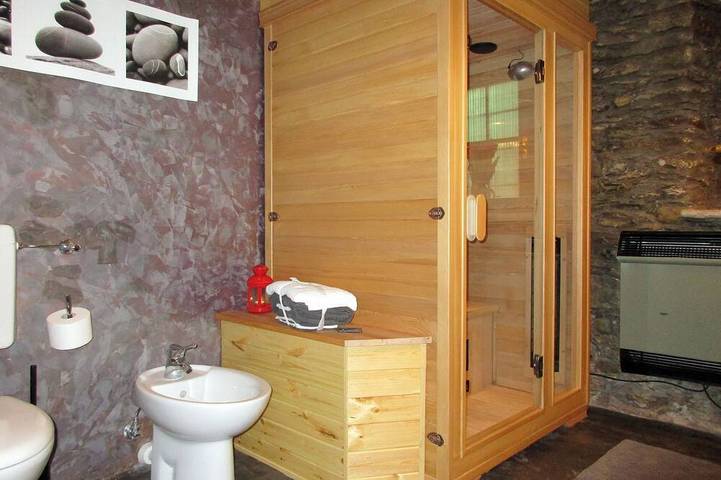 Chalet für 4 Personen, mit Whirlpool und Garten sowie Sauna, mit Haustier am Lago Maggiore - 4