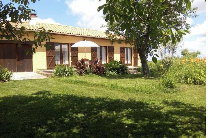 Location de vacances pour 4 personnes, animaux acceptés à Pujols (Gironde)