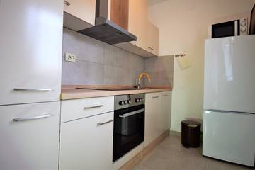 Ferienwohnung für 4 Personen in Lopar, Rab, Bild 1