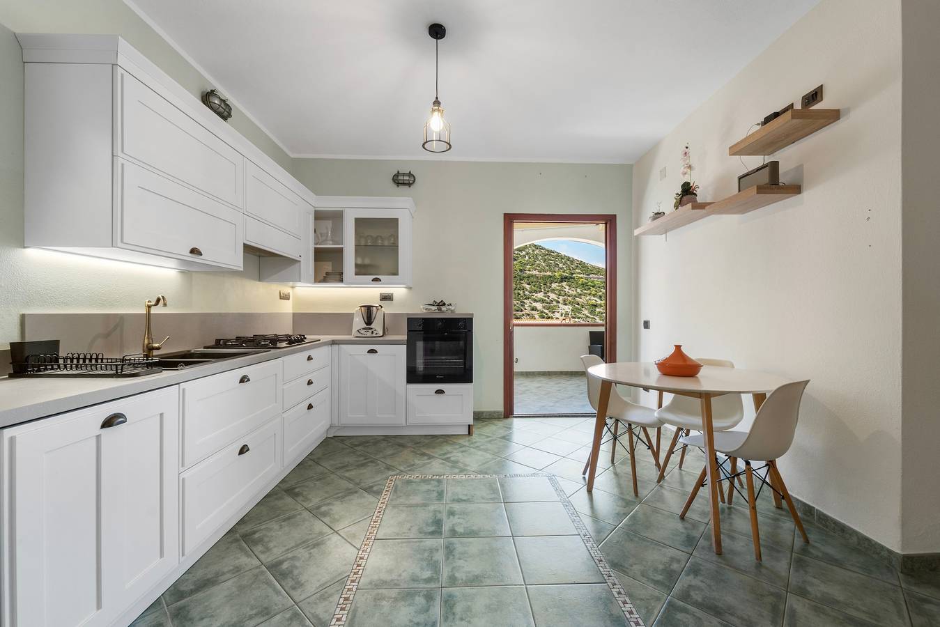 Casa Vacanze 'Buggerru Hugo' con Vista Mare, Terrazza Privata e Aria Condizionata in Buggerru, Costa Verde (Sardegna)