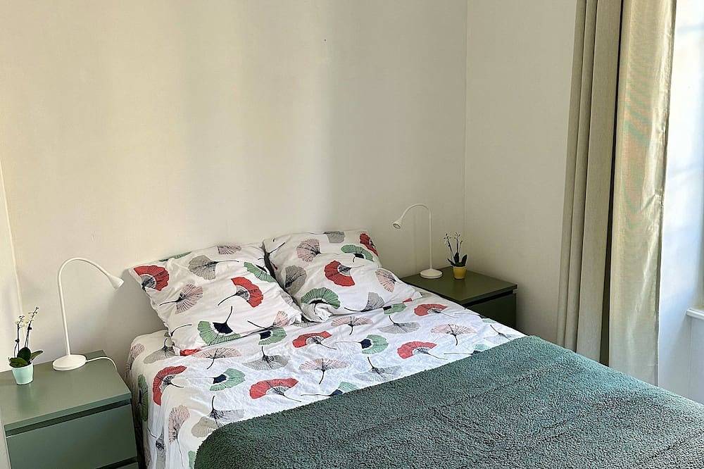 Cosy village house with home cinema in Saint-Benoît-de-l'Aure, Bayeux region