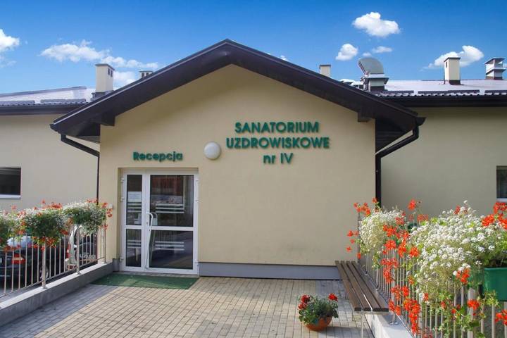 Wynajem wakacyjny dla 3 osób, z Jacuzzi i Basen oraz Sauna i Widok w Iwonicz-Zdrój