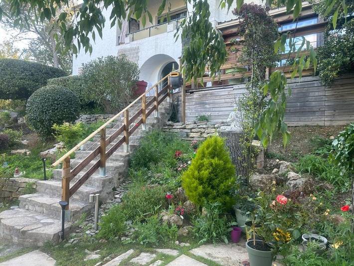 Gîte pour 2 personnes, avec terrasse et vue à Saint-Clément-de-Rivière - 3