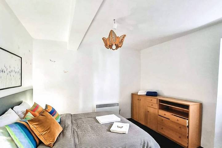 Location de vacances pour 9 personnes, avec terrasse et piscine à Taulis - 4