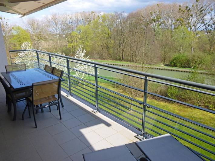 Gîte pour 10 personnes, avec Balcon ainsi que Terrasse et Vue à Souffelweyersheim